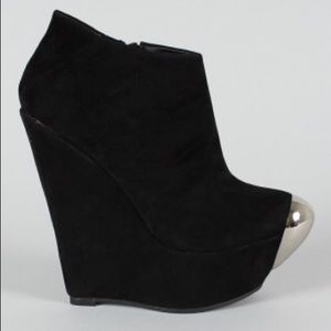 🆕PRIVILEGED Aaness Metal Cap Toe Platform-TEAL!